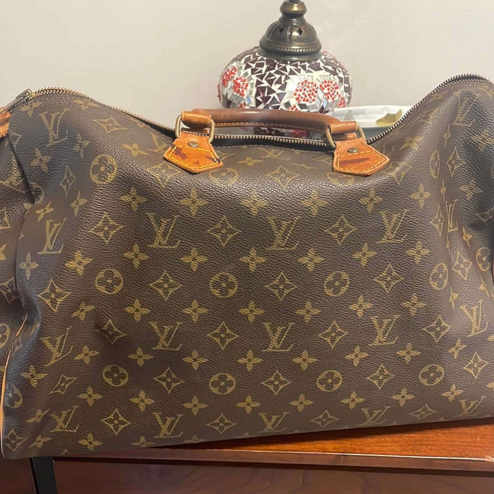 Louis Vuitton Speedy 40 Vintage Bag